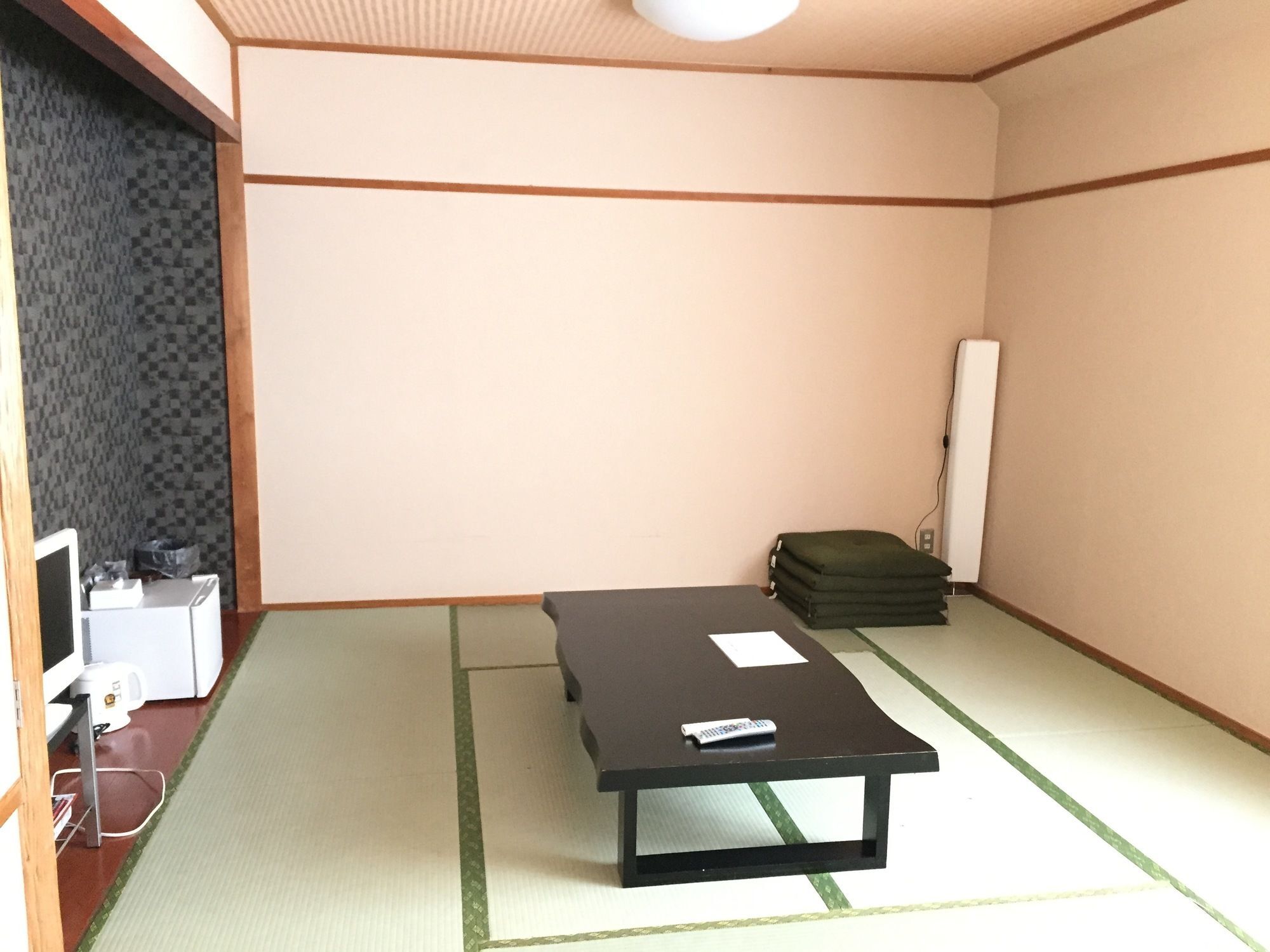 Tokyo Banyan Hotel Luaran gambar
